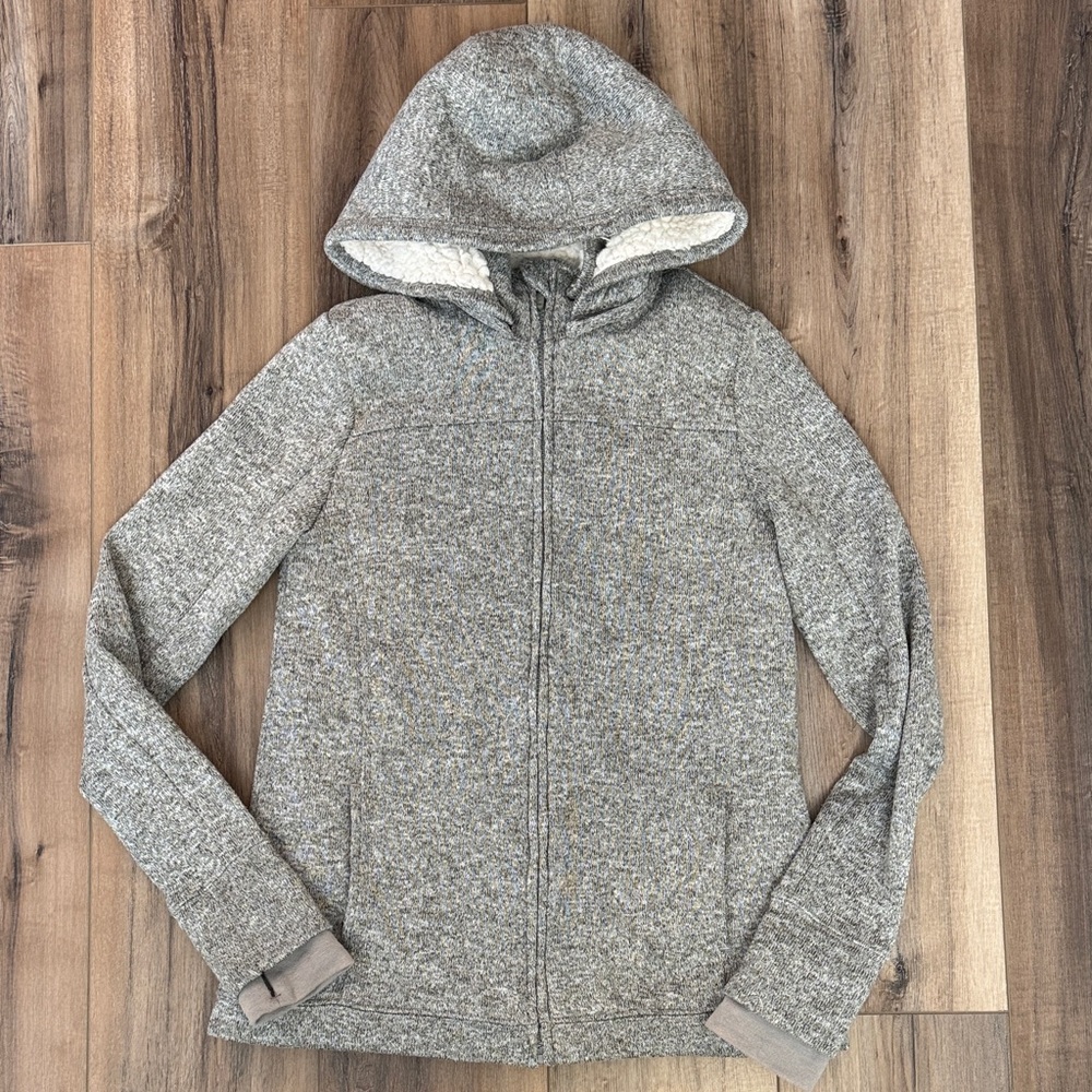Abercrombie and Fitch women’s size extra small Sherpa zip up hoodie gray